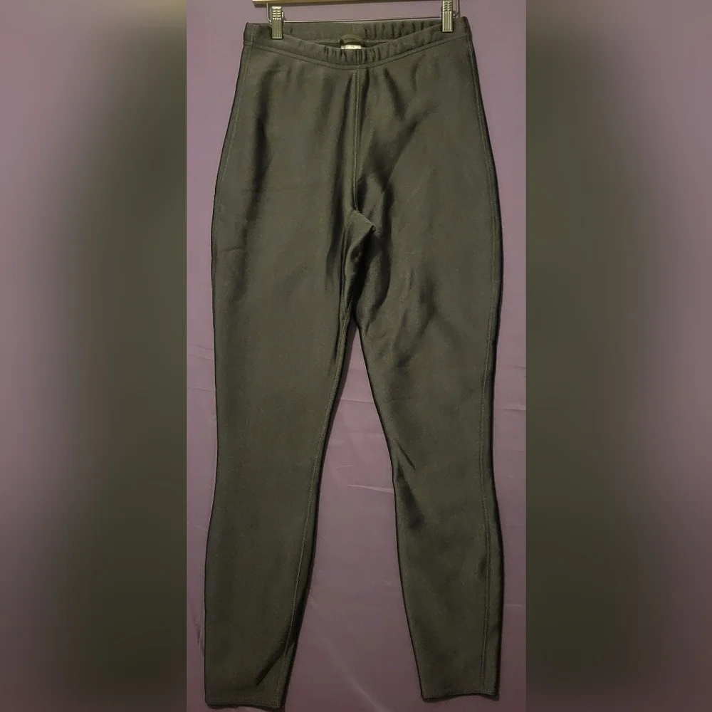 Womens Black Mountain Surf Baselayer Waterproof Snowboarding Leggings. Size XL
